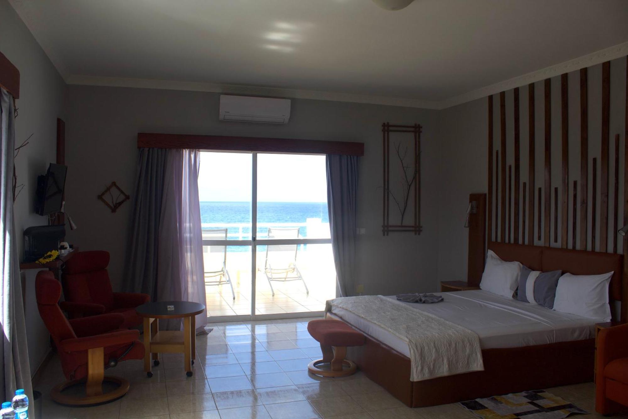 Falucho Paradise Beach Pedra Badejo  المظهر الخارجي الصورة